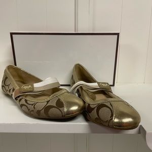 RARE Vintage Coach NEW!!!